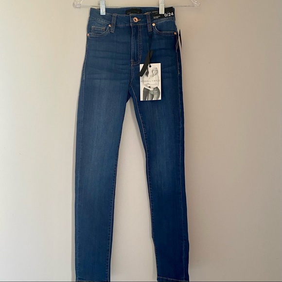Kendall & Kylie Denim - NWT Kendall + Kylie Skinny Jeans Size 0